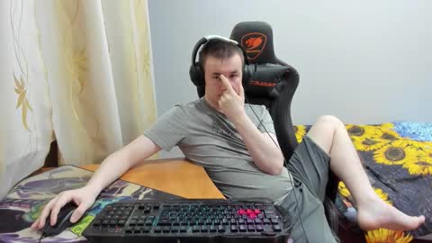 iliaskris online show from 31, 10, 2025