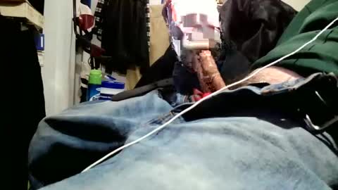 Snapshot of iliketofuck1975 chatting on 18, 11, 2025 iliketofuck1975 online show from 18, 11, 2025