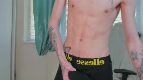 Snapshot of illusions888 chatting on 7, 2, 2025 D-Illusion online show from 7, 2, 2025