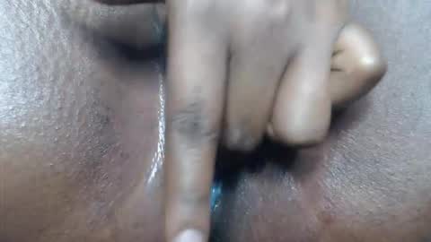 Snapshot of ilovewhitecocksalot chatting on 11, 11, 2025 Sandrah online show from 11, 11, 2025