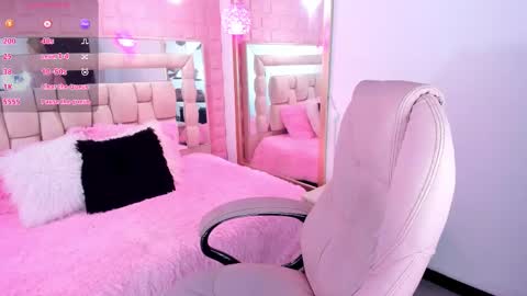 Snapshot of im__angelica chatting on 24, 11, 2025 Ange online show from 24, 11, 2025