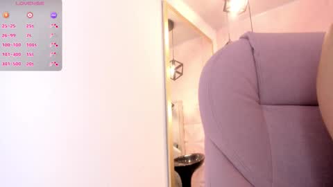 Snapshot of im__angelica chatting on 14, 12, 2025 Ange online show from 14, 12, 2025