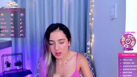 Snapshot of im_antonia chatting on 24, 12, 2024 LUCY online show from 24, 12, 2024