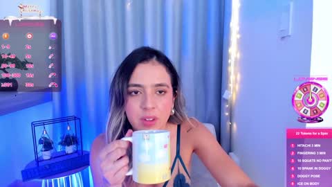 Snapshot of im_antonia chatting on 2, 1, 2025 LUCY online show from 2, 1, 2025