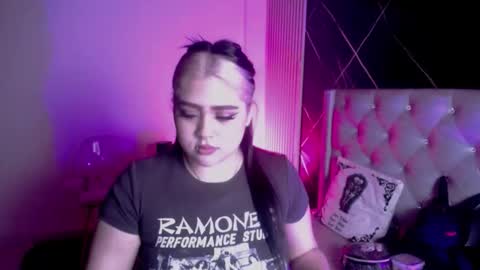 im_bunny__ online show from 13, 11, 2025