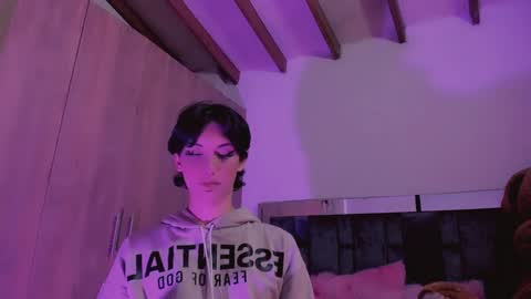 criss online show from 18, 1, 2025