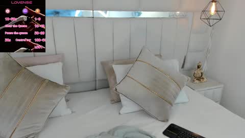 Snapshot of im_dalhia chatting on 11, 1, 2025 DAHLIA online show from 11, 1, 2025