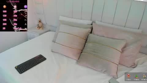 Snapshot of im_dalhia chatting on 21, 1, 2025 DAHLIA online show from 21, 1, 2025