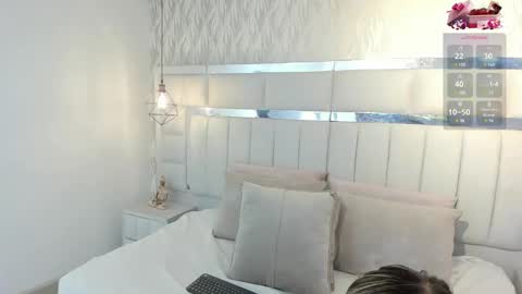 Snapshot of im_dalhia chatting on 12, 3, 2025 DAHLIA online show from 12, 3, 2025