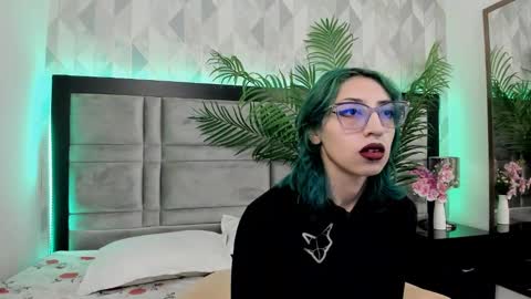 Snapshot of im_gaia chatting on 1, 2, 2025 Im Gaia online show from 1, 2, 2025