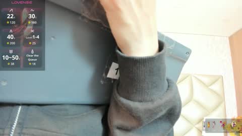 Snapshot of im_gaia chatting on 10, 9, 2025 Im Gaia online show from 10, 9, 2025