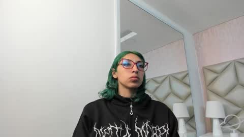 Snapshot of im_gaia chatting on 18, 9, 2025 Im Gaia online show from 18, 9, 2025