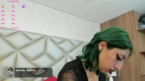 Snapshot of im_gaia chatting on 14, 11, 2025 Im Gaia online show from 14, 11, 2025