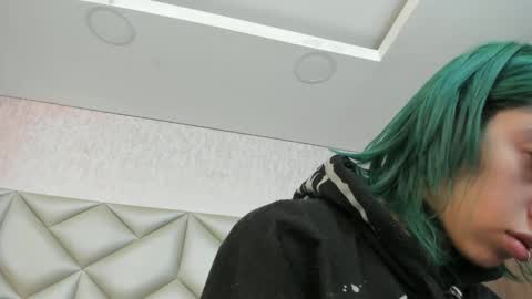 Snapshot of im_gaia chatting on 22, 11, 2025 Im Gaia online show from 22, 11, 2025