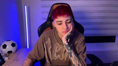 Snapshot of im_laia_ chatting on 24, 12, 2024 Laia online show from 24, 12, 2024