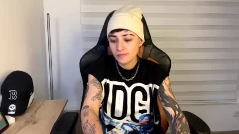 Snapshot of im_laia_ chatting on 30, 12, 2024 Laia online show from 30, 12, 2024