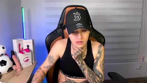 Snapshot of im_laia_ chatting on 18, 1, 2025 Laia online show from 18, 1, 2025