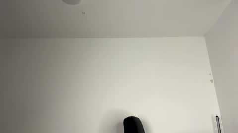 Snapshot of im_laia_ chatting on 17, 2, 2025 Laia online show from 17, 2, 2025