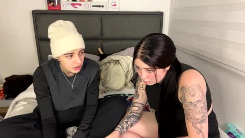 Snapshot of im_laia_ chatting on 21, 2, 2025 Laia online show from 21, 2, 2025