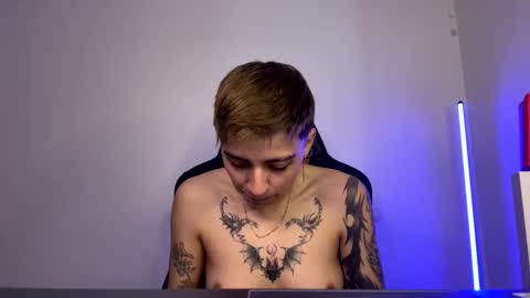 Snapshot of im_laia_ chatting on 25, 2, 2025 Laia online show from 25, 2, 2025