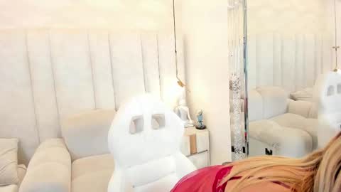 Snapshot of im_maiyn_jung chatting on 26, 3, 2026 Mailyn Jung online show from 26, 3, 2026