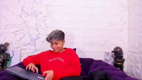 Snapshot of im_milan_rs chatting on 19, 2, 2025 im_milan_rs online show from 19, 2, 2025