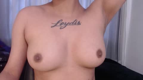 Snapshot of im_milancs chatting on 30, 10, 2025 milan online show from 30, 10, 2025