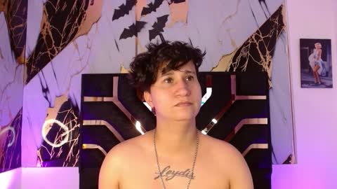 Snapshot of im_milancs chatting on 14, 11, 2025 milan online show from 14, 11, 2025