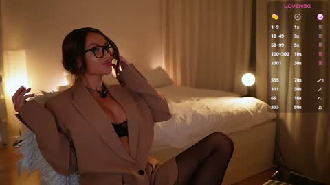 Milla online show from 27, 12, 2024