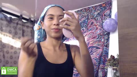 Cutie pie online show from 19, 1, 2025