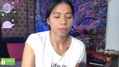 Cutie pie online show from 6, 3, 2025