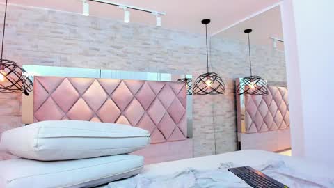 im mou  online show from 24, 1, 2025