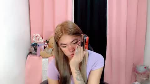 Snapshot of im_yourfairyannaxx chatting on 20, 12, 2025 im_yourfairyannaxx online show from 20, 12, 2025