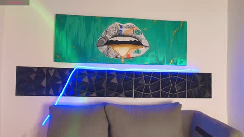 imconor online show from 28, 12, 2024