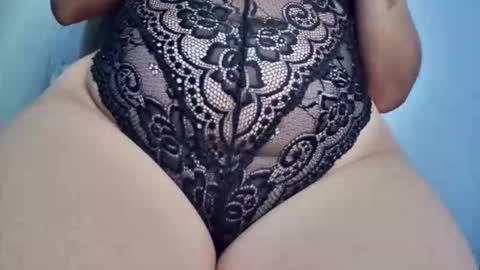 mia latina online show from 4, 2, 2026