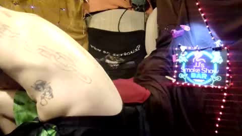 JJ online show from 2, 2, 2025