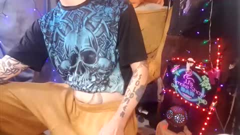 JJ online show from 19, 9, 2025