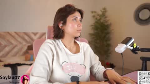 Snapshot of imjess_ chatting on 12, 1, 2026 imjess_ online show from 12, 1, 2026