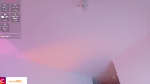 Snapshot of imleana chatting on 25, 11, 2025 Leana online show from 25, 11, 2025