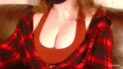 Snapshot of immissamelie chatting on 22, 11, 2025 Miss Amelie online show from 22, 11, 2025