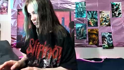 Snapshot of immortal_fuckers chatting on 21, 11, 2025 Sam and Jen online show from 21, 11, 2025