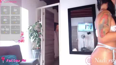 Snapshot of imnadiaroses chatting on 30, 9, 2025 Nadia online show from 30, 9, 2025