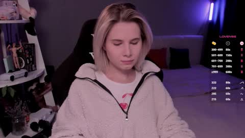 Mia online show from 12, 2, 2026