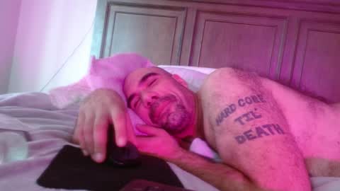 I use to be imeverythingandnothing online show from 29, 12, 2024