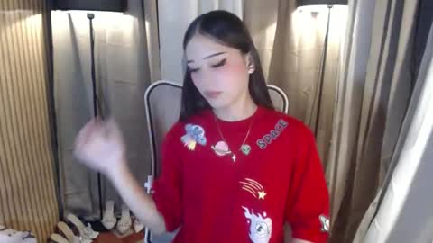 Snapshot of imyourlegalbaby chatting on 4, 12, 2025 Aki online show from 4, 12, 2025