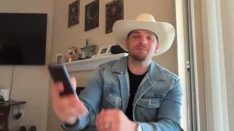 Inmate1993 online show from 11, 2, 2026