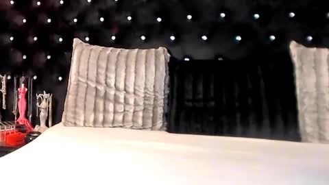 inanna_ishtar1 online show from 6, 2, 2026