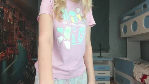 Masha online show from 5, 4, 2026