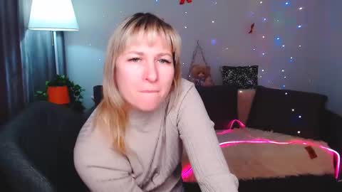 incredible_ariela online show from 26, 2, 2025