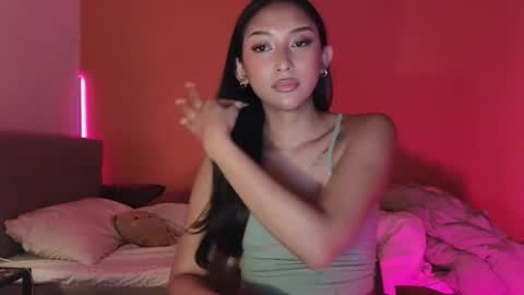 Snapshot of indiana_rouge chatting on 17, 10, 2025 Indiana Rouge online show from 17, 10, 2025